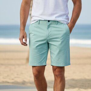 Hurley Men's Shorts - Size 38 - GUC